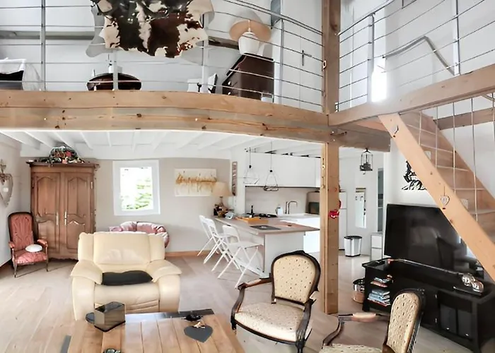 Maison Charmante A Avec Jardin Clos