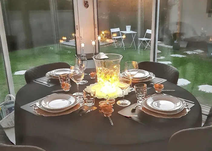 Maison Charmante A Avec Jardin Clos